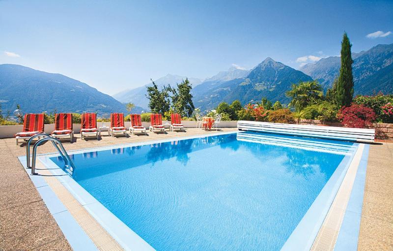 Pension Zum Burggraefler Schenna Luaran gambar